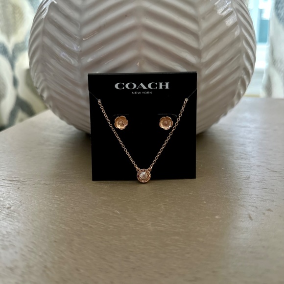 Coach Rose Gold Open Circle Necklace And Tea Rose Stud Earrings Set - Picture 3 of 4